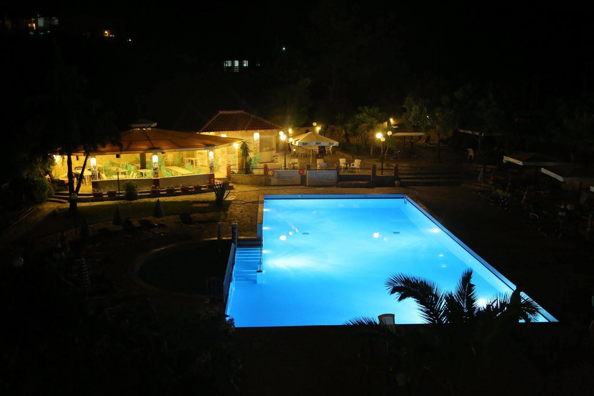 Hilltop ฮานิโอติ ภายนอก รูปภาพ